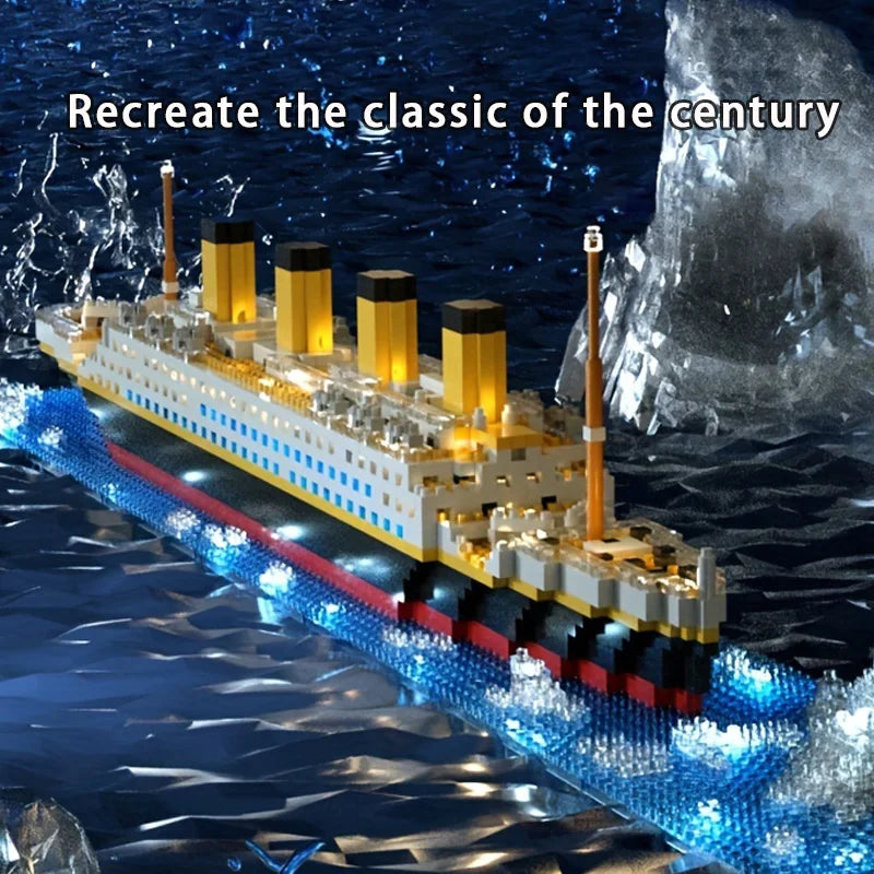 Titanic - Building Blocks Cruise Ship